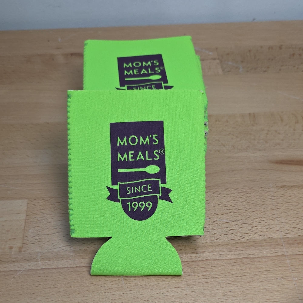 Green Mom's Meals Can Cooler X8